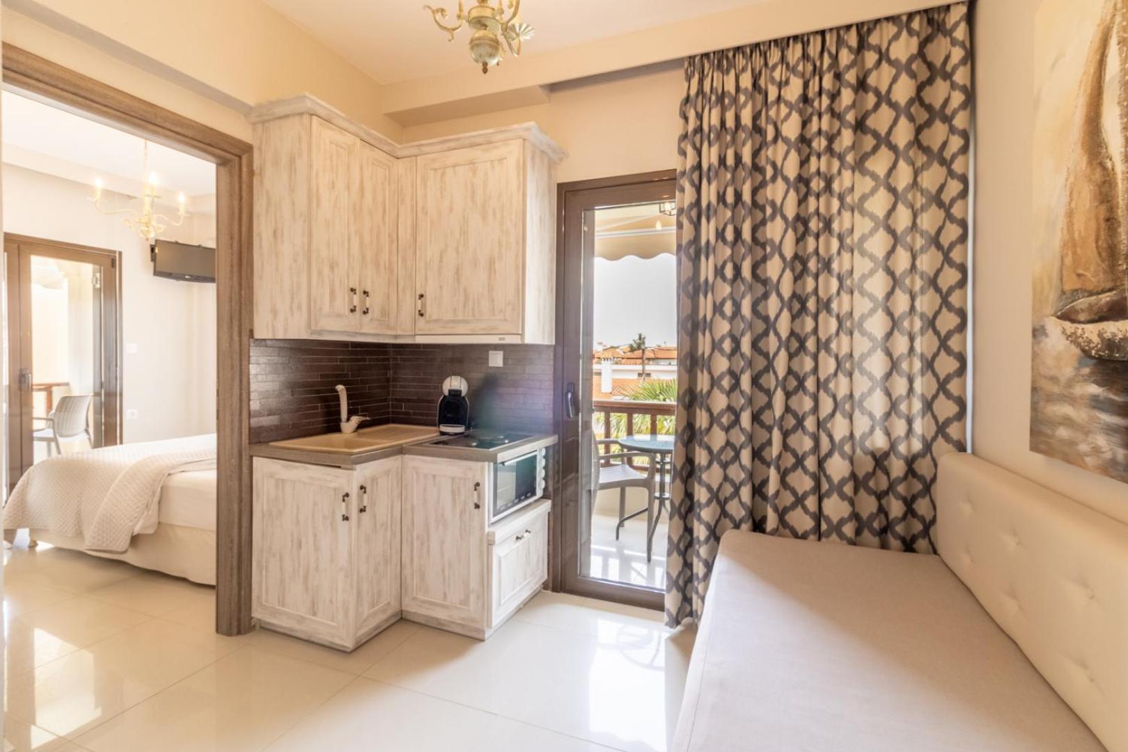 Kassandrinos Apartments Apostolos Nikiti  Exterior photo